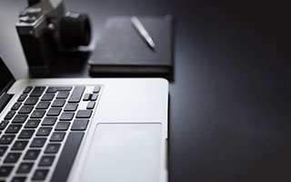 开云平台-汉堡悲歌：当汗水浸透红衫，命运却亮起红灯