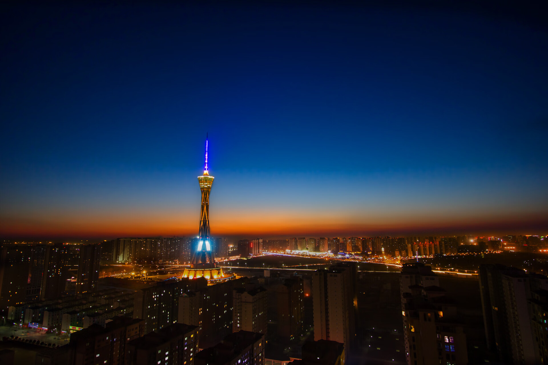 开云平台-奥运周期关键战，巴黎主场强势击溃塞维利亚，东道主霸气展露无遗